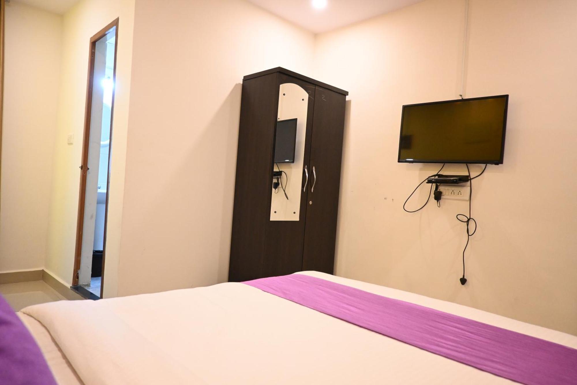 Hotel Sy Comforts Bengaluru Kültér fotó